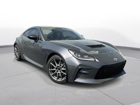 Used 2023 Toyota GR86 Premium image 4