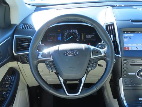 Used 2016 Ford Edge Titanium w/ Equipment Group 302A image 6