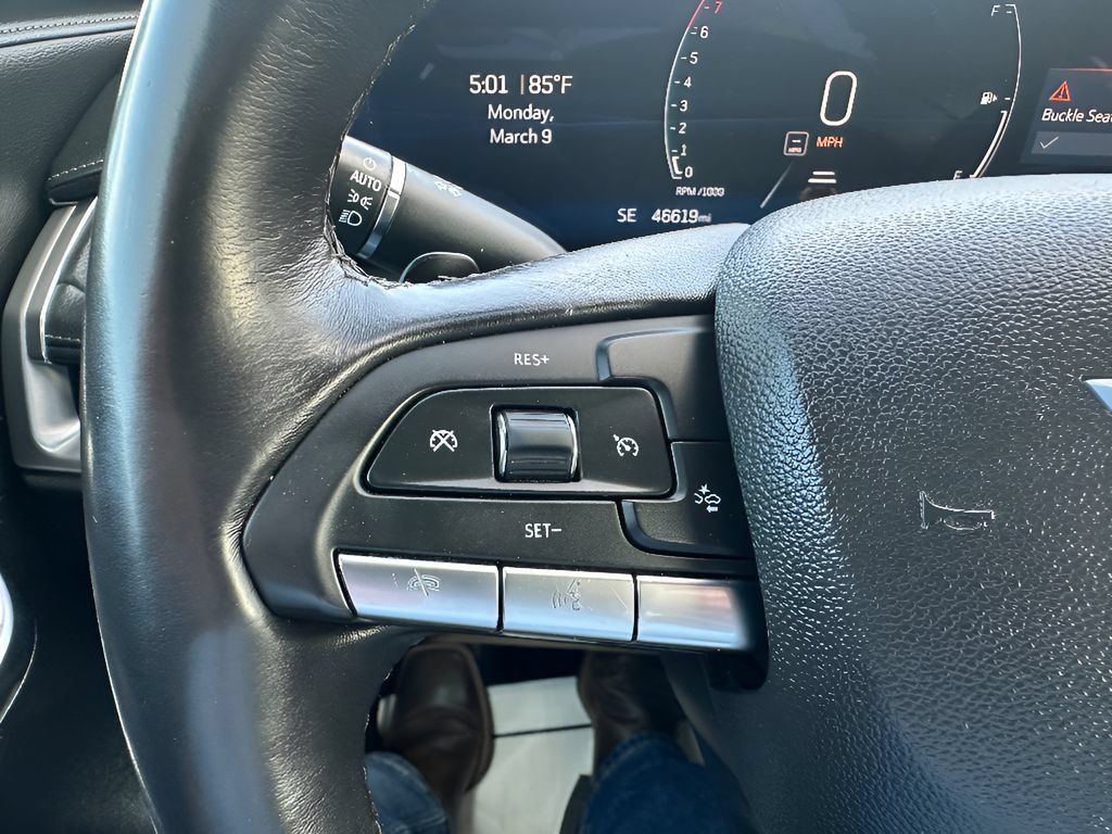 Used 2024 Cadillac XT4 Premium Luxury FWD image 30