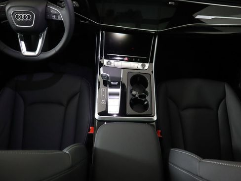 Used 2026 Audi Q8 Premium Plus w/ Premium Plus Package image 16