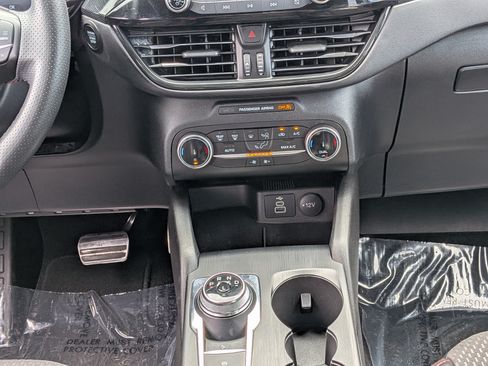Used 2024 Ford Escape ST-Line FWD image 21