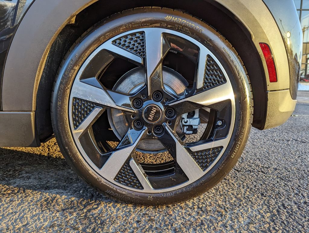 Used 2025 MINI Cooper S FWD image 43