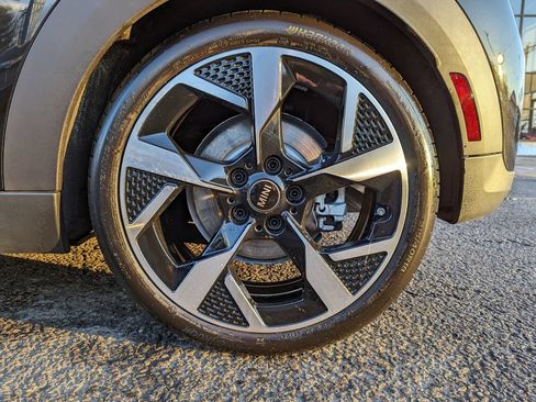 Used 2025 MINI Cooper S FWD image 43
