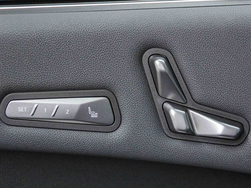 New 2026 BMW iX xDrive60 w/ M Sport Package image 21