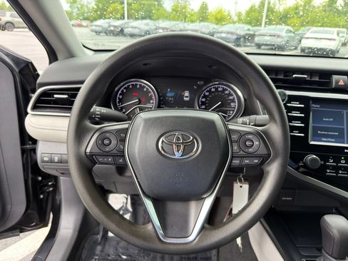 Used 2020 Toyota Camry LE AWD/4WD image 15