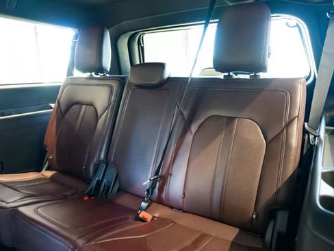 Used 2024 Ford Expedition Max Limited AWD/4WD image 29
