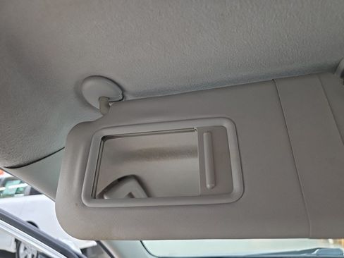 Used 2010 Toyota Corolla LE w/ All Weather Guard Pkg FWD image 21