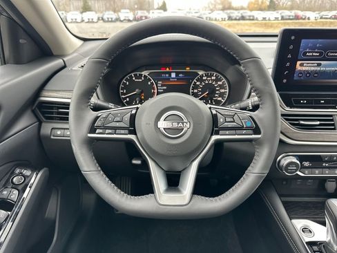 New 2025 Nissan Altima 2.5 SL image 18