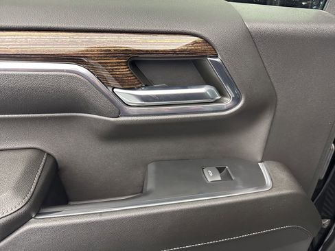 Used 2024 GMC Sierra 1500 Elevation w/ Elevation Premium Package image 38