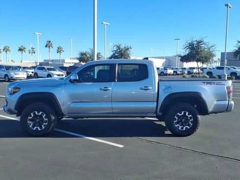 Certified 2023 Toyota Tacoma TRD Off-Road w/ Technology Package image 7