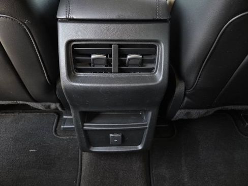 Used 2020 Ford Edge SEL FWD image 19