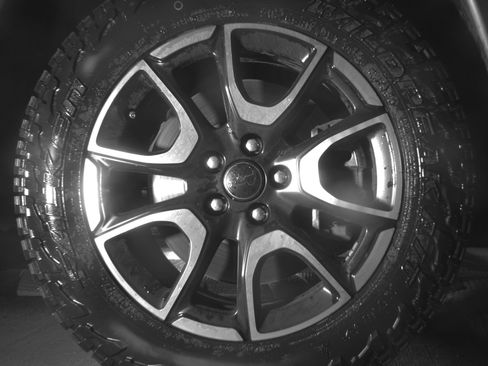 Used 2025 Jeep Compass Trailhawk AWD/4WD image 13
