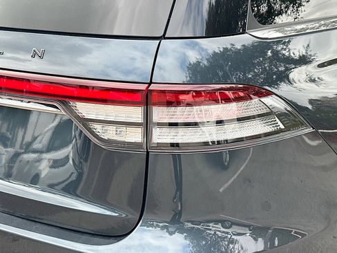 Used 2023 Lincoln Aviator Black Label Grand Touring w/ Class IV Trailer Tow Package image 30