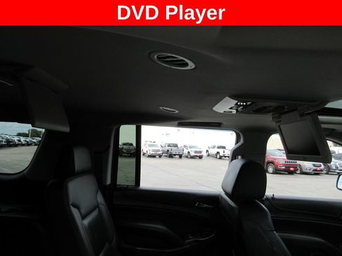 Certified 2018 Chevrolet Suburban Premier AWD/4WD image 17