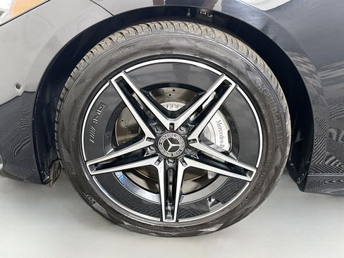 Used 2023 Mercedes-Benz C 300 Sedan image 38