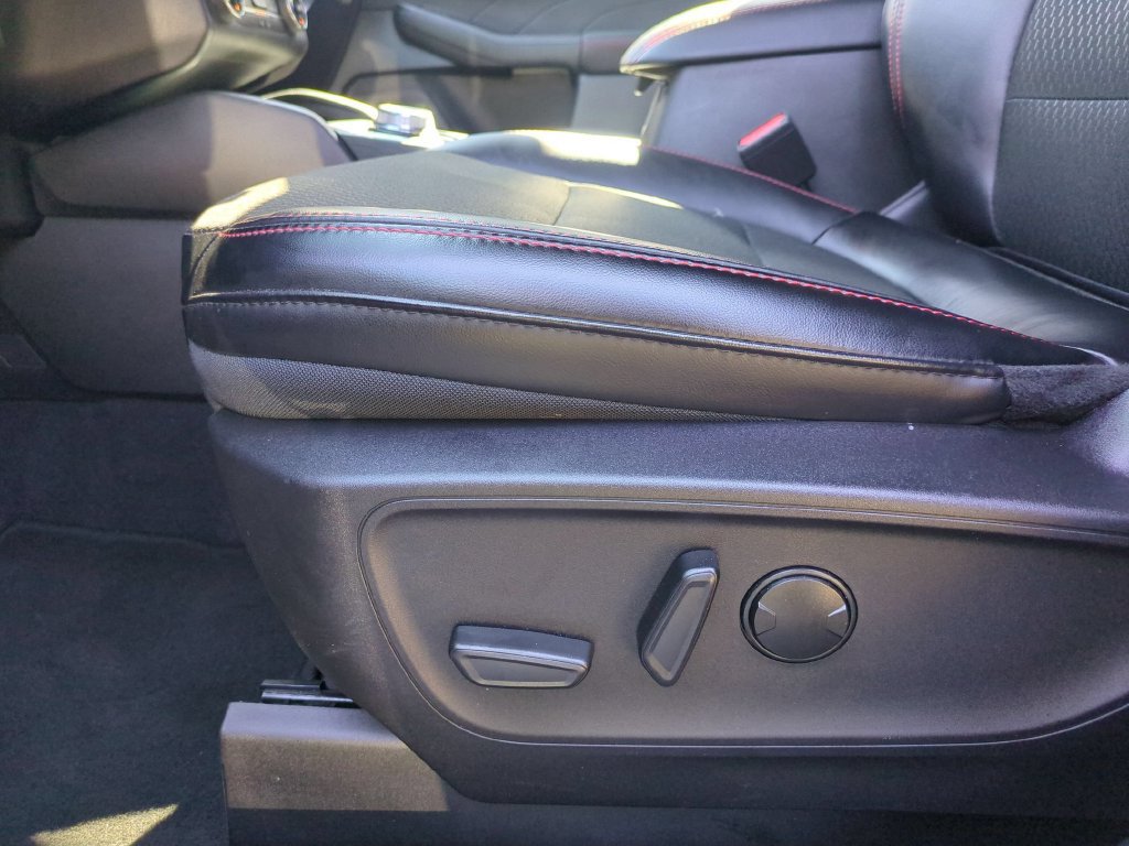 Used 2026 Ford Escape ST-Line FWD image 25