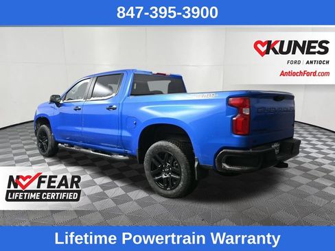 Used 2025 Chevrolet Silverado 1500 LT Trail Boss w/ LPO, Dark Essentials Package AWD/4WD image 7