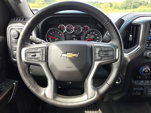 Used 2021 Chevrolet Silverado 1500 LT AWD/4WD image 29