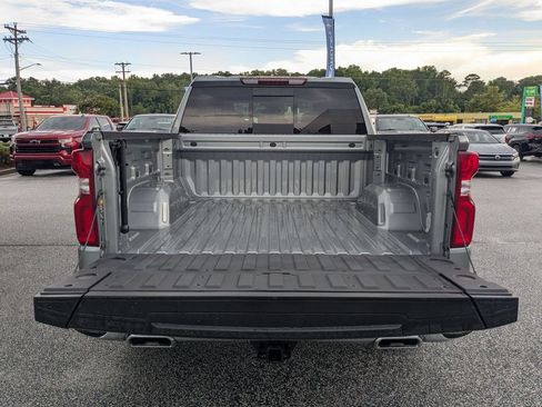 Used 2024 Chevrolet Silverado 1500 LTZ w/ LTZ Convenience Package II AWD/4WD image 30