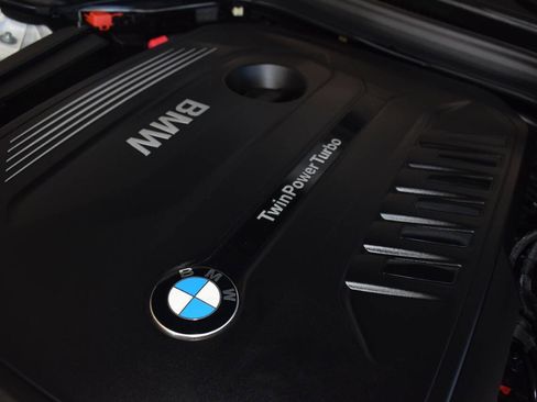 Used 2018 BMW 540i image 62