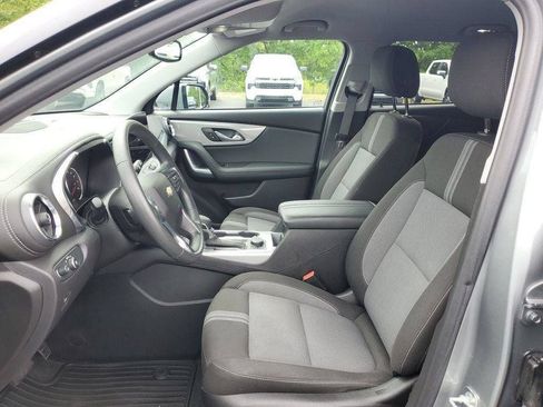 Used 2024 Chevrolet Blazer LT w/ Convenience Package FWD image 5