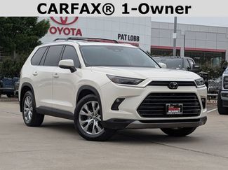 Used 2024 Toyota Grand Highlander AWD video 2