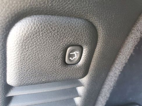 Used 2023 Dodge Durango R/T w/ Tow 'N Go Package image 34