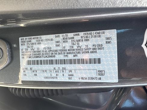 Used 2026 Ford Escape ST-Line FWD image 32