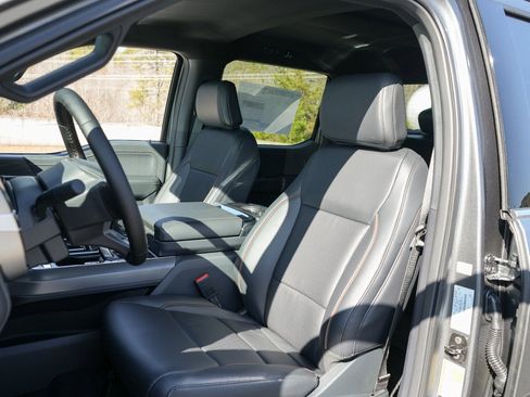 New 2026 Ford F150 Lariat w/ Equipment Group 501A Mid AWD/4WD image 15