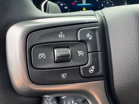 Used 2026 Chevrolet Silverado 1500 LT AWD/4WD image 7