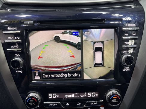 Used 2024 Nissan Murano Platinum w/ Cargo Package image 17