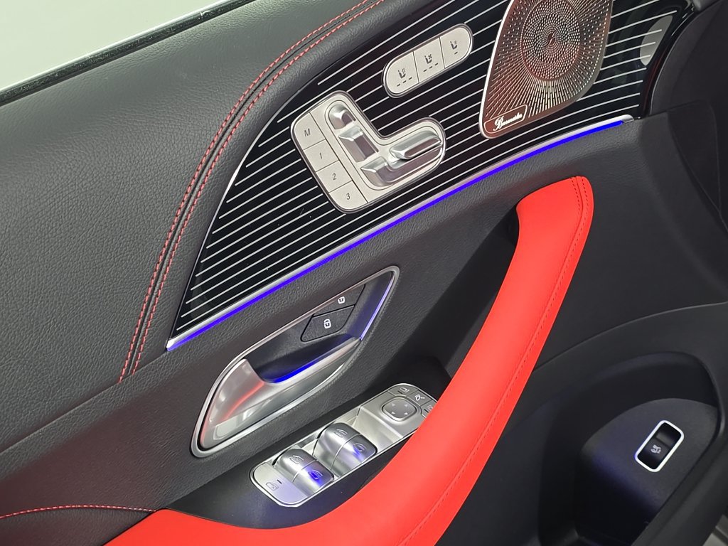 New 2026 Mercedes-Benz GLE 53 AMG 4MATIC image 16