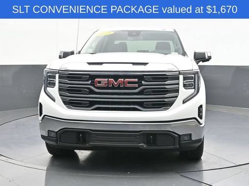Used 2023 GMC Sierra 1500 SLT w/ SLT Convenience Package AWD/4WD image 2