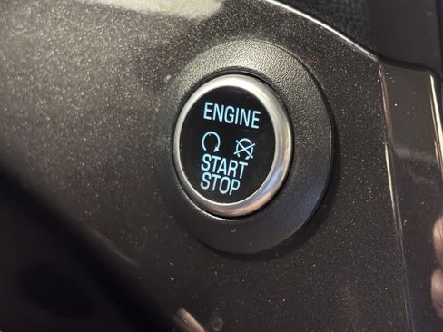 Used 2019 Ford Escape SE AWD/4WD image 16