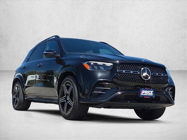 Used 2025 Mercedes-Benz GLE 350 4MATIC image 3