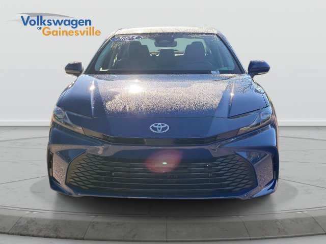 Used 2025 Toyota Camry LE w/ Convenience Package FWD image 9
