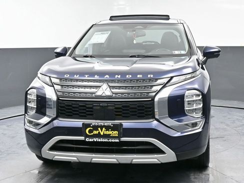 Used 2023 Mitsubishi Outlander SE image 5