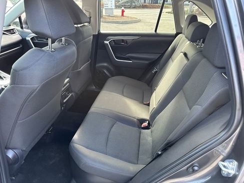 Used 2024 Toyota RAV4 LE image 17