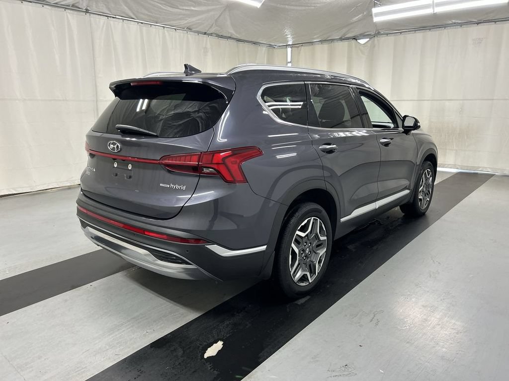 Used 2022 Hyundai Santa Fe SEL Premium w/ Cargo Package AWD/4WD image 2