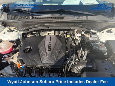 Used 2023 Hyundai Santa Fe SEL FWD image 12