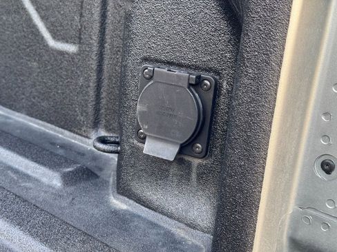 Used 2024 Chevrolet Silverado 3500 High Country w/ High Country Premium Package image 46