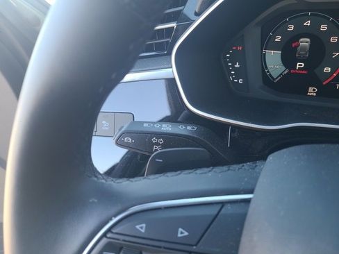 Used 2024 Audi Q3 2.0T Premium image 24