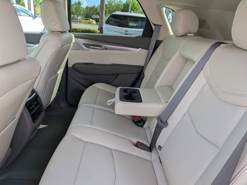 New 2026 Cadillac XT5 Premium Luxury w/ Driver Assist Package image 16