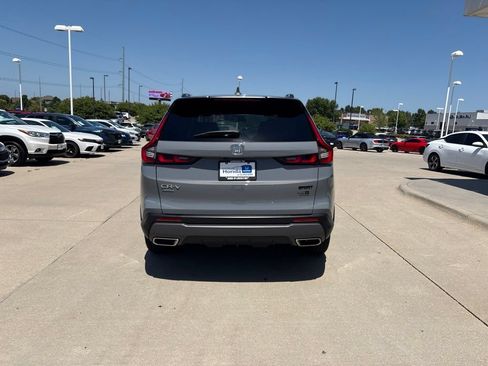 Used 2024 Honda CR-V Sport image 6