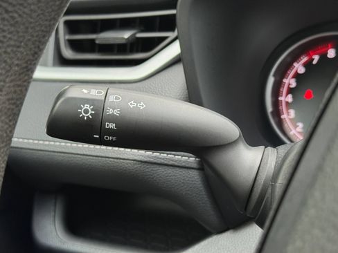 Used 2023 Toyota RAV4 LE FWD image 17