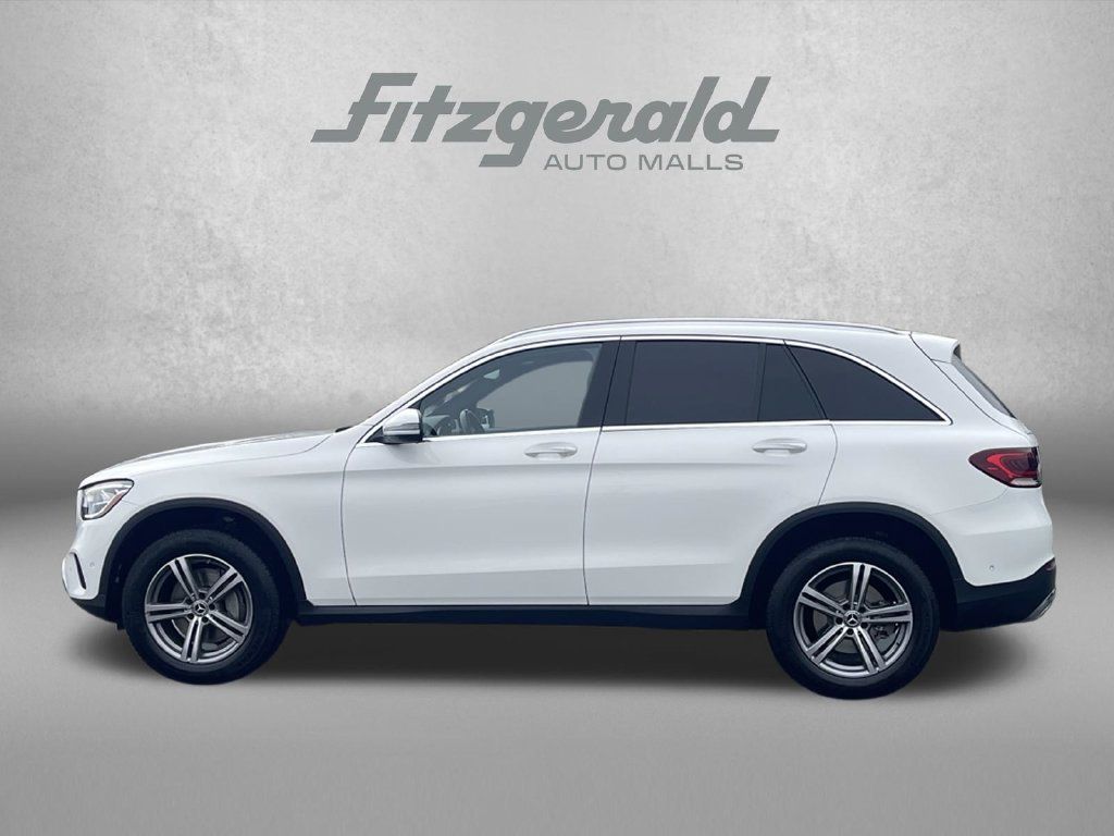 Used 2022 Mercedes-Benz GLC 300 4MATIC image 4