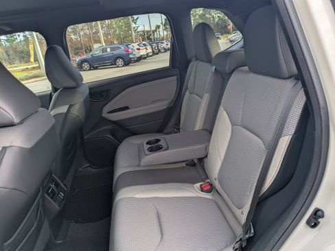 Used 2026 Subaru Forester Premium AWD/4WD image 14