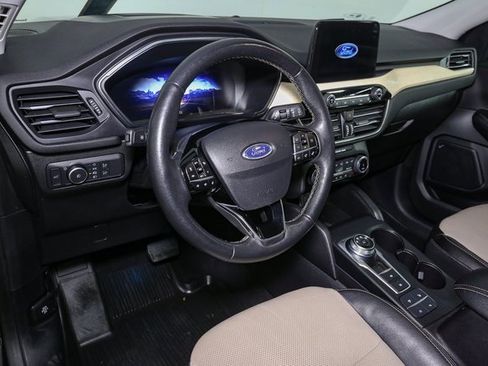 Used 2022 Ford Escape Titanium w/ Titanium Elite Package image 22