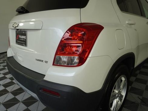 Used 2015 Chevrolet Trax LT w/ LT Plus Package FWD image 13