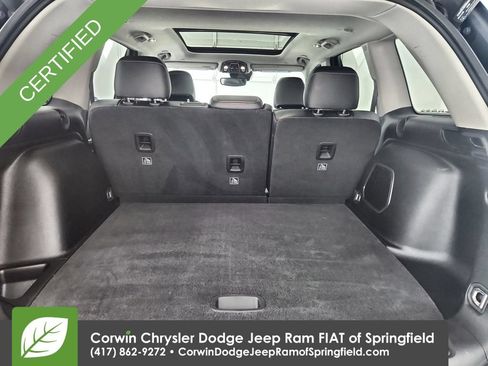 Used 2023 Jeep Grand Cherokee Limited AWD/4WD image 31